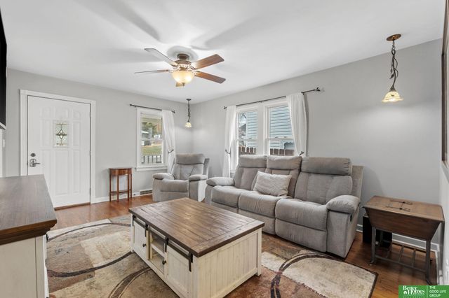 5805 Ohio Street, Omaha, NE 68104