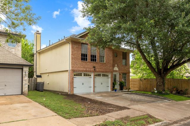 908 Tayside DR, Pflugerville, TX 78660