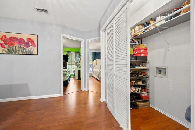 908 Tayside DR, Pflugerville, TX 78660