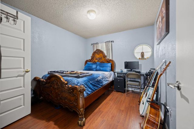 908 Tayside DR, Pflugerville, TX 78660