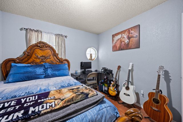 908 Tayside DR, Pflugerville, TX 78660
