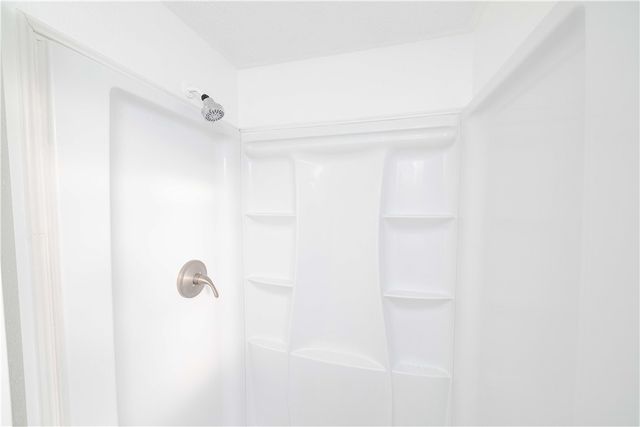 3710 E Shaeffer Avenue, Kingman, AZ 86409