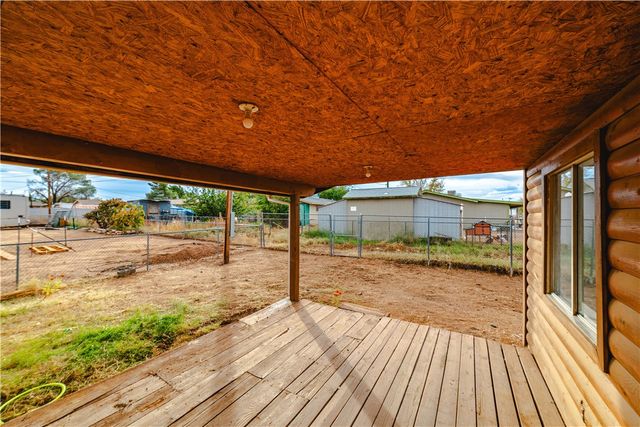 3710 E Shaeffer Avenue, Kingman, AZ 86409