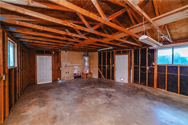 3710 E Shaeffer Avenue, Kingman, AZ 86409