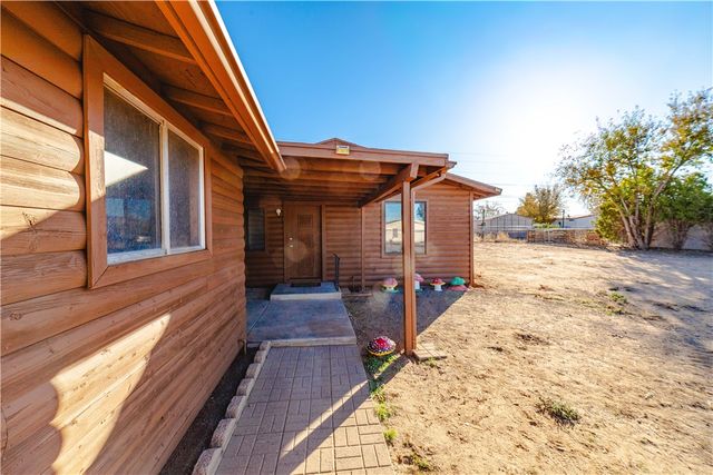 3710 E Shaeffer Avenue, Kingman, AZ 86409