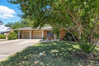 606 E Liberty Ave E, Round Rock, TX 78664