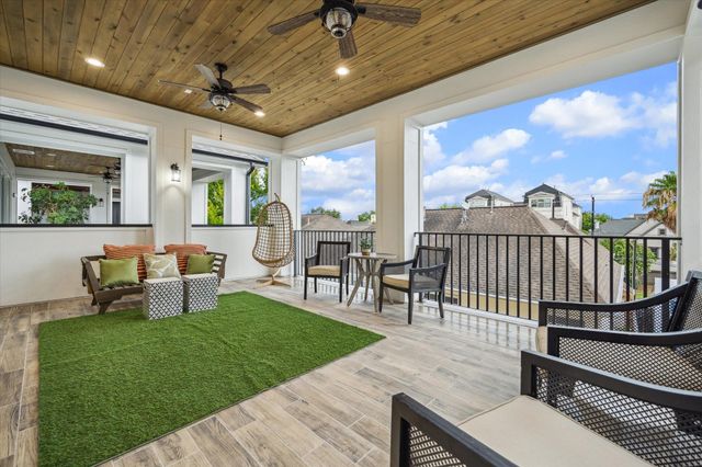 902 Knox Street A, Houston, TX 77007