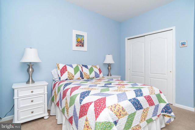 405 HOMESTEAD CIR, Warrington, PA 18976