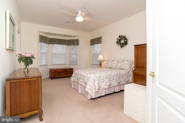 405 HOMESTEAD CIR, Warrington, PA 18976