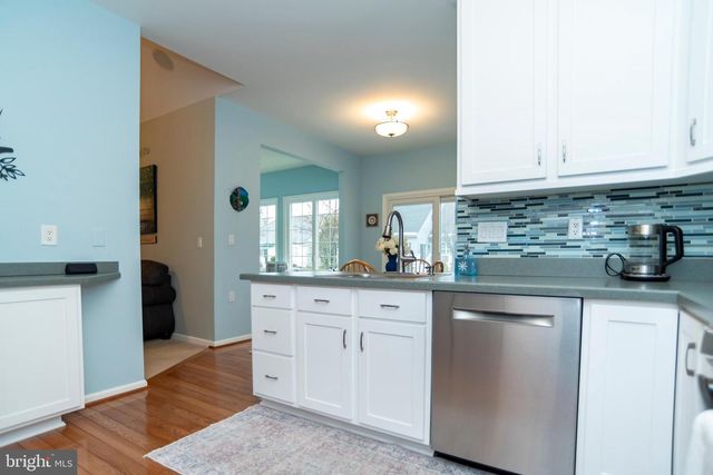 405 HOMESTEAD CIR, Warrington, PA 18976