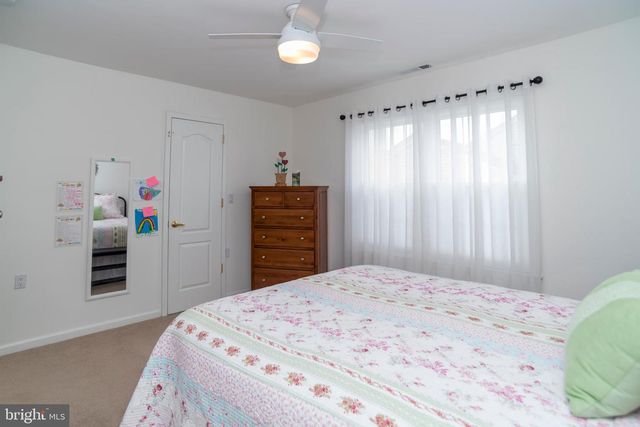 405 HOMESTEAD CIR, Warrington, PA 18976