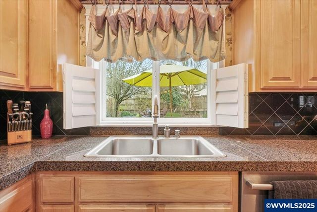 2328 NW Violet Av, Albany, OR 97321