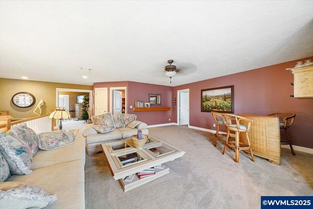 2328 NW Violet Av, Albany, OR 97321