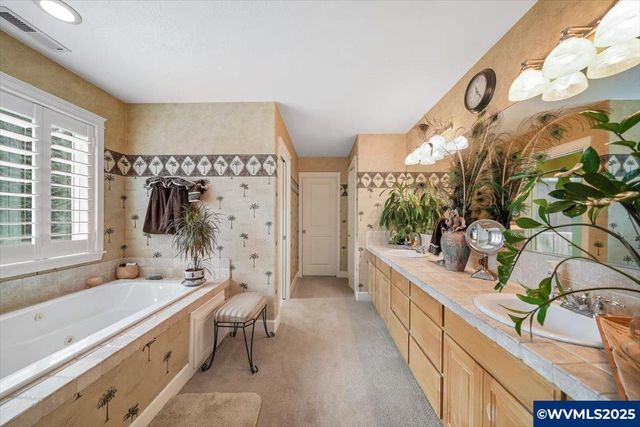 2328 NW Violet Av, Albany, OR 97321