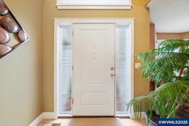 2328 NW Violet Av, Albany, OR 97321