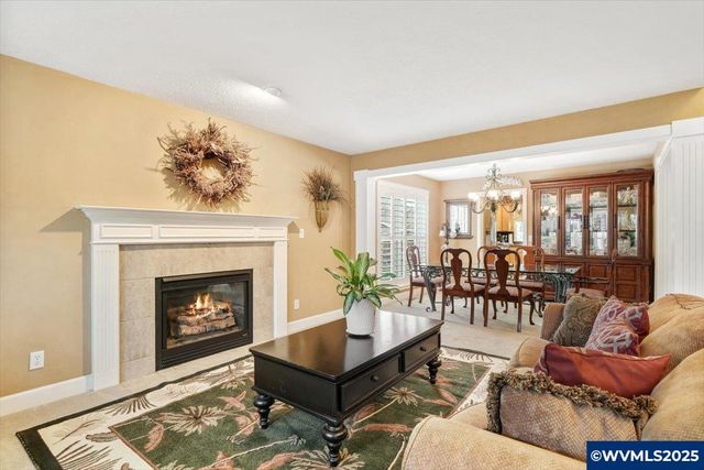 2328 NW Violet Av, Albany, OR 97321