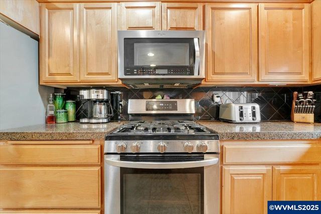 2328 NW Violet Av, Albany, OR 97321