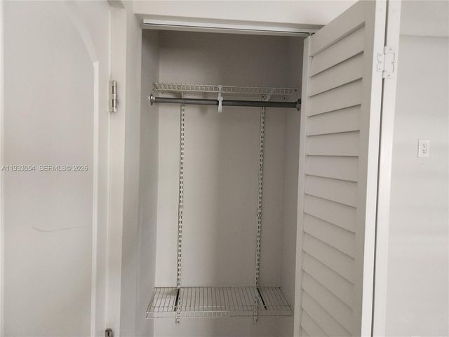 342 E 46th St 2, Hialeah, FL 33013