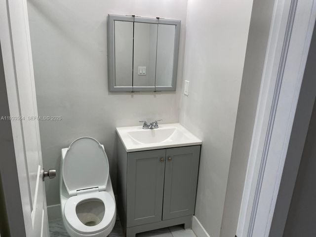 342 E 46th St 2, Hialeah, FL 33013