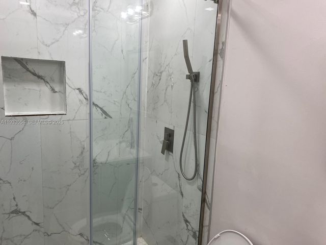 342 E 46th St 2, Hialeah, FL 33013