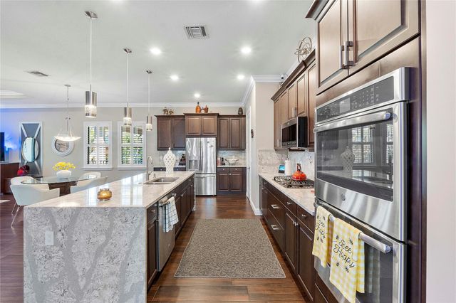 12155 S Baypoint Cir, Parkland, FL 33076