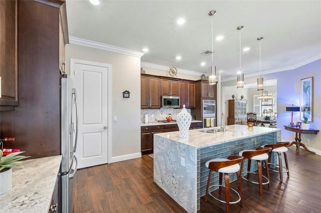 12155 S Baypoint Cir, Parkland, FL 33076