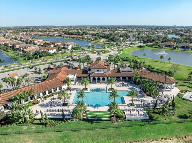 12155 S Baypoint Cir, Parkland, FL 33076