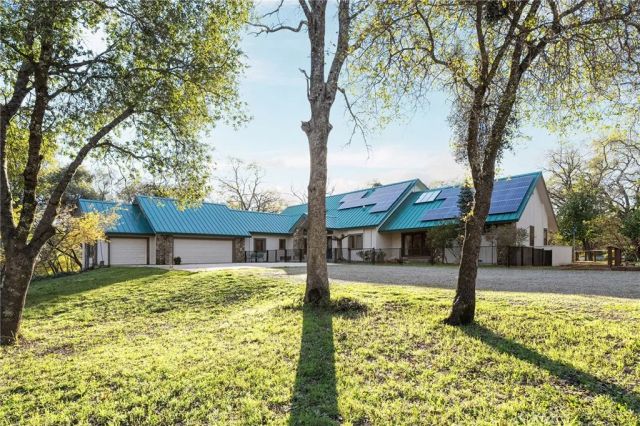 123 Grand Oak Drive, Oroville, CA 95966