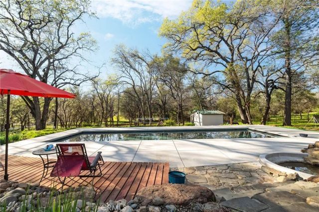 123 Grand Oak Drive, Oroville, CA 95966