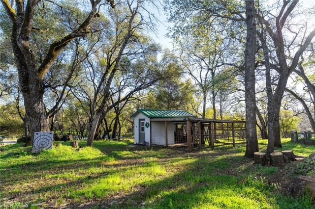 123 Grand Oak Drive, Oroville, CA 95966