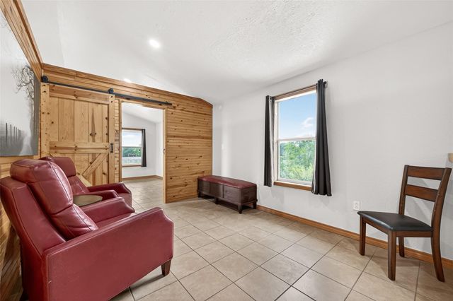 5407 Baldwin Drive, East Bernard, TX 77448
