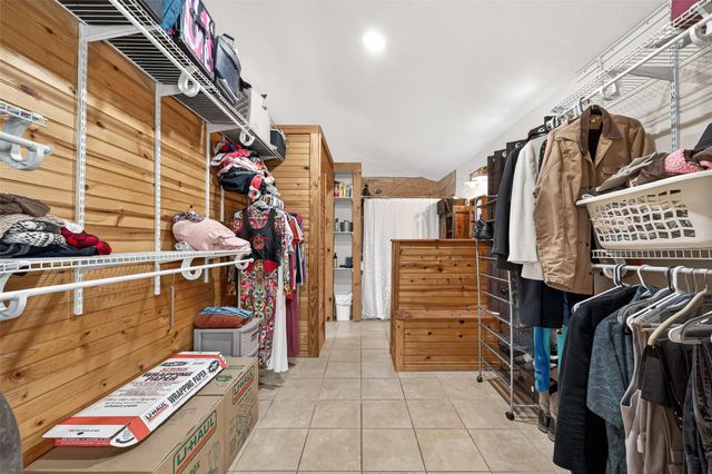 5407 Baldwin Drive, East Bernard, TX 77448