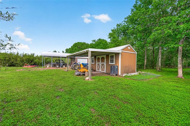 5407 Baldwin Drive, East Bernard, TX 77448