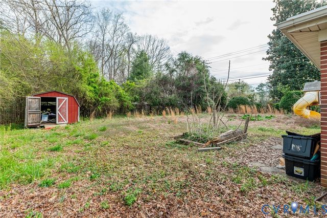 7438 Generals Dr, Mechanicsville, VA 23111