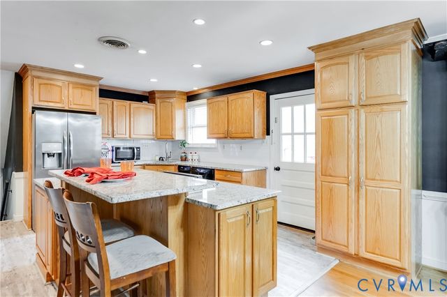 7438 Generals Dr, Mechanicsville, VA 23111