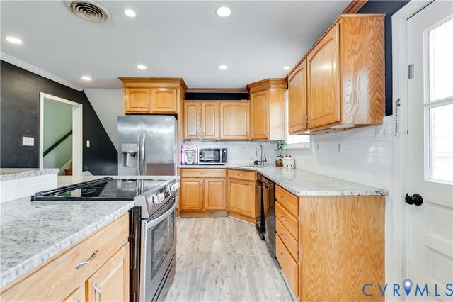 7438 Generals Dr, Mechanicsville, VA 23111