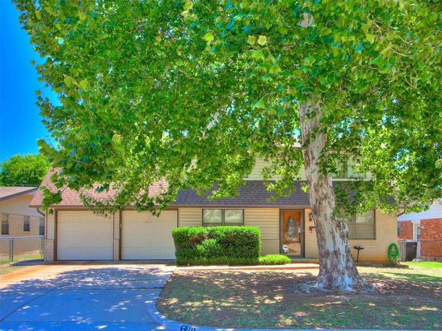 720 Penn Lane, Moore, OK 73160