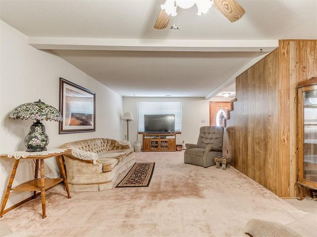 720 Penn Lane, Moore, OK 73160