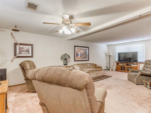 720 Penn Lane, Moore, OK 73160