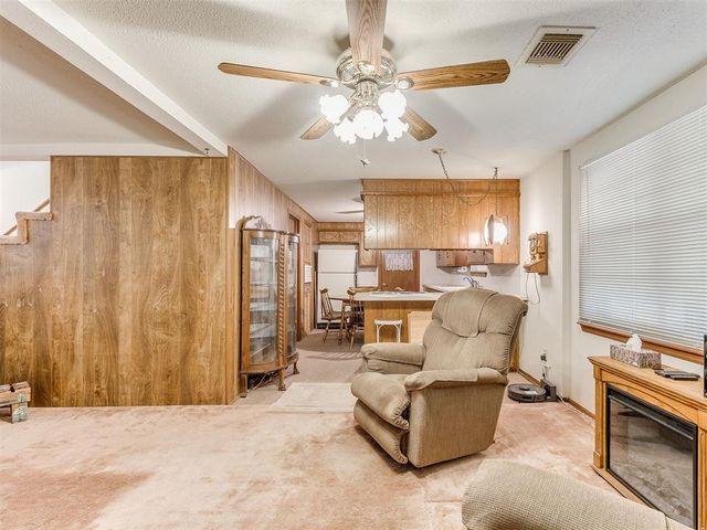 720 Penn Lane, Moore, OK 73160