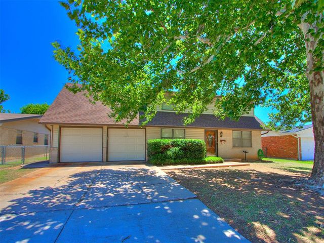 720 Penn Lane, Moore, OK 73160
