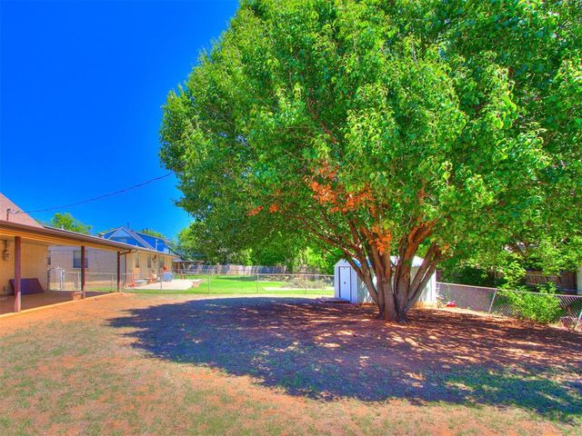 720 Penn Lane, Moore, OK 73160