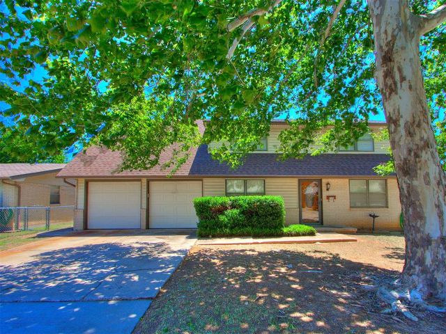 720 Penn Lane, Moore, OK 73160