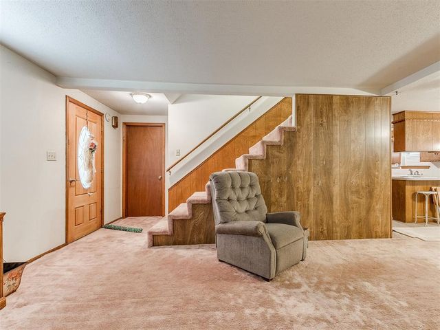720 Penn Lane, Moore, OK 73160