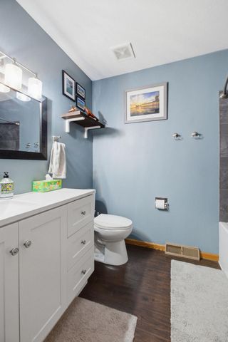 2419 27th Avenue S, Fargo, ND 58103