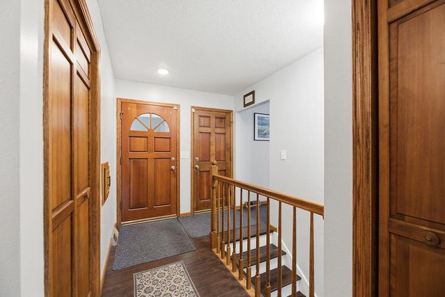 2419 27th Avenue S, Fargo, ND 58103