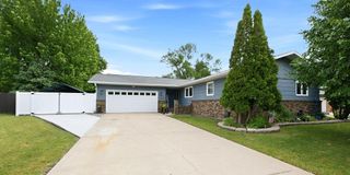 2419 27th Avenue S, Fargo, ND 58103