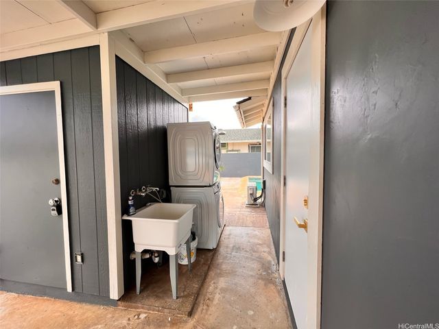 84-593 Nukea Street, Waianae, HI 96792