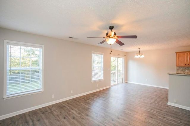 1254 Lasalle Dr, Smyrna, TN 37167