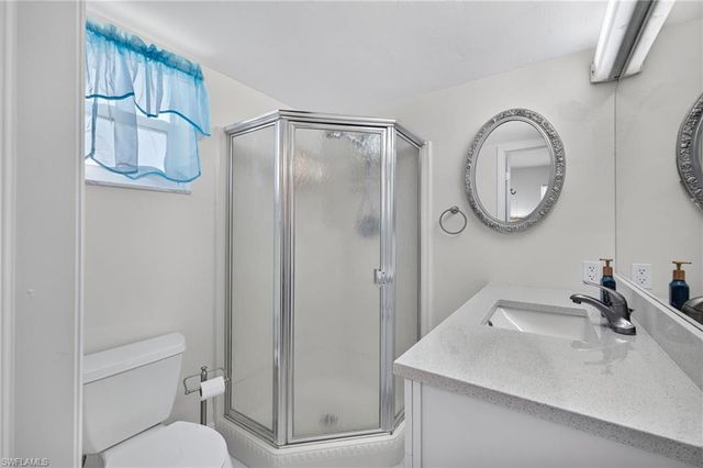 5712 Bass CIR, Fort Myers, FL 33919